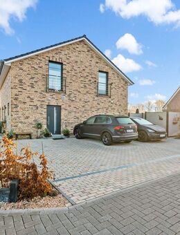 Zukunftssicher wohnen: KFW-40 plus Haus aus ökologischen Materialien - Grasberg