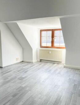 Mitten im Zentrum - 3-Raum-Wohnung im Dachgeschoss - Annaberg-Buchholz!! - Annaberg-Buchholz