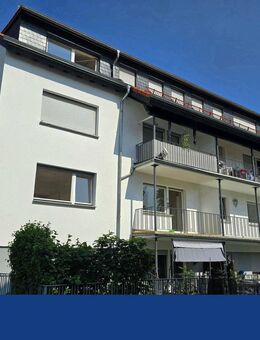 Zentral in Hattersheim! Praktikabel geschnittene und helle Wohnung in ruhiger Spielstraße. - Hattersheim (Main)