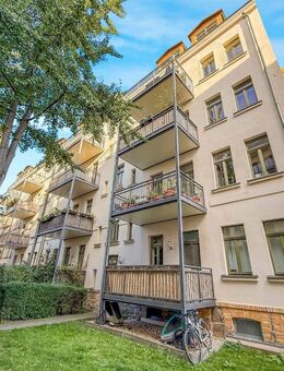 Gepflegte 2-Zimmer-Altbauwohnung mit Balkon im sanierten Gründerzeithaus - ruhige und grüne Lage - Leipzig