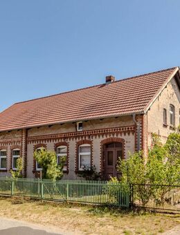 1-2 Familienhaus mit Nebengebäude in ruhiger Dorflage - Gorlosen