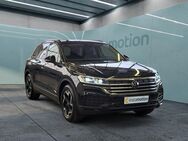 VW Touareg, 3.0 TDI, Jahr 2024 - München