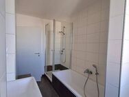 Helle 2-Raum-Wohnung mit modernem Grundriss und Balkon - Zwickau