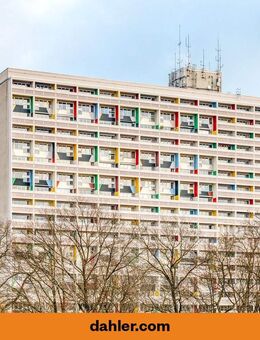Architektur-Ikone von Le-Corbusier: zeitgenössische 3-Zimmer-Maisonette mit flexibler Raumgestaltung - Berlin