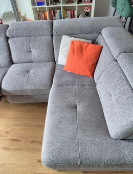 Sofa - 2,5 Sitzer mit elektronischer Relaxfunktion - Lahnstein