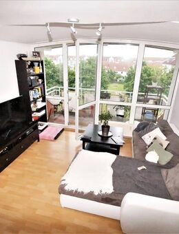 Großzügige, zentrale und helle 2-Zimmer-Maisonette-Wohnung - Dietzenbach