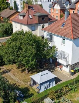Ruhig und zentrumsnah: Charmantes Stadthaus mit gemütlichem Garten in Coburg - Coburg