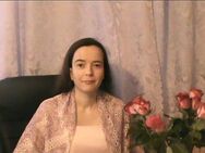 Hellseherin Natalie Dell in Deutschland hilft Ihnen, Ihre Fragen im Leben zu klären. - Hamburg