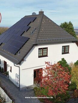 Wo Holz, Licht und Natur ein echtes Wohlfühlzuhause formen - Nideggen