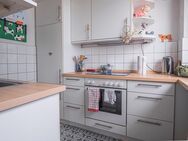 Top Kapitalanlage: Vermietete 1-Zimmer-Wohnung mit Balkon, Stellplatz und viel Potenzial - Norderstedt