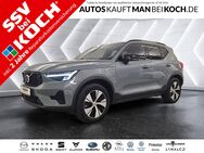 Volvo XC40, T5, Jahr 2022 - Berlin