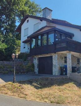 Modernes Architektenhaus für Paare und kleine Familien in attraktiver Feldrandlage - Brensbach