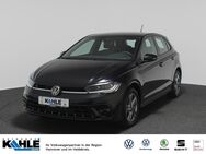 VW Polo, 1.0 l TSI R-Line OPF, Jahr 2022 - Wunstorf