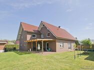Großzügiges Einfamilienhaus mit Garage und Gartenhaus in Großenkneten-Ahlhorn - Großenkneten