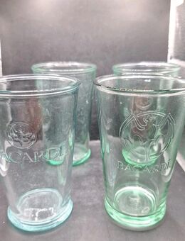 2 Stück original Barcadi Glas 12 cm hoch beide als Set zusammen - Essen