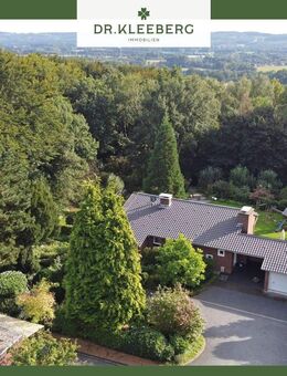 Stilvolles, energetisch ertüchtigtes Einfamilienhaus mit großem Garten und Außenpool in Ibbenbüren - Ibbenbüren