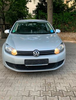 GOLF 1,6 TDI AUS 2 HAND,SCHECKHEFT,FAHRBEREIT - Berlin