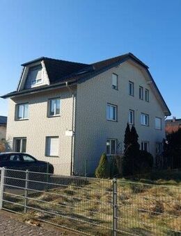 Schöne, helle 3 Zimmerwohnung im 1 OG mit eigenen Gartenanteil ca. 90 qm in Paderborn-Stadtheide, Baujahr 2003 - Paderborn