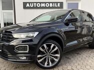 VW T-Roc, 2.0 TSI R-line Sport R-line, Jahr 2021 - Königsfeld (Schwarzwald)