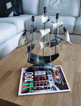 Maritime Deko XL Segelschiff Bullenhorn poliert bull horn sailing ship Sail Amsterdam 2025 - Meinerzhagen