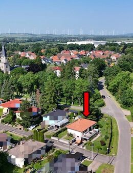 vollunterkellertes Einfamilienhaus incl. Garage und tollem Garten in Ortsrandlage - Sonneborn