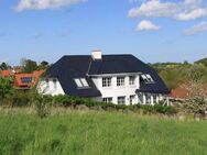 Große Dachgeschosswohnung mit Ostsee- und Fernblick - Panker