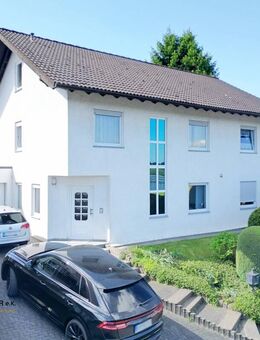 Einfamilienhaus mit Einliegerwohnung, Garage und Sauna in ruhiger Lage von Waldbröl - Waldbröl