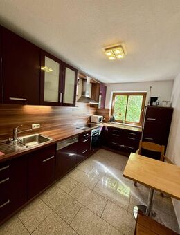 Großzügige 4,5-Zimmer-Wohnung mit Balkon und moderner Einbauküche in Königsbrunn! - Königsbrunn