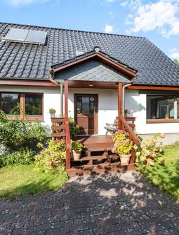 Einfamilienhaus mit Wärmedämmung und Wärmepumpe in Delingsdorf - Delingsdorf