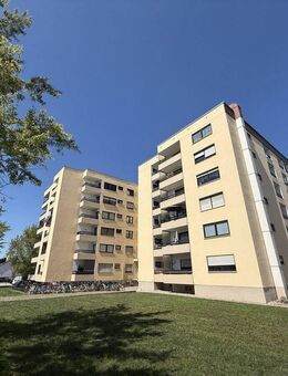 Kapitalanlage! Hoch hinaus! Gepflegte 2-Zimmer-Wohnung mit Domblick! - Regensburg