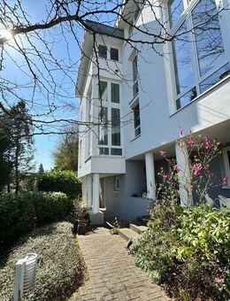 HENNEF GEISTINGEN tolles, helles Reihenhaus, 3 Zi. mit ca. 83 m² WNfl., West-Terrasse und TG-Platz - Hennef (Sieg)