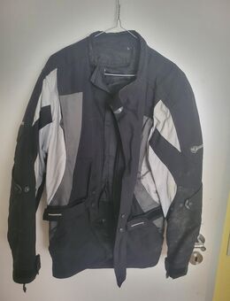 Motorradjacke, Motorradhandschuhe und Nierenschutzgurt - Mannheim