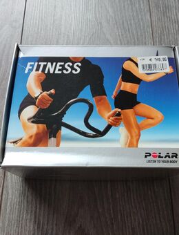 Polar Fitness Herzfrequenz-Messgerät F11 M Grau mit Zubehör O.V.P. **Anschauen** - Köln