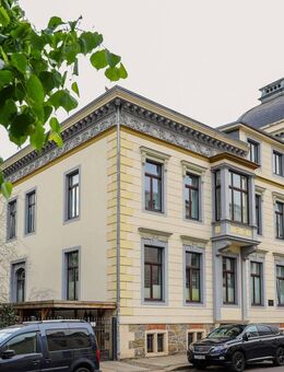 Einzeldenkmal im Waldstraßenviertel: Helle + ruhige 5-Zimmerwhg. mit Stuck, 3 min Fußweg ins Rosental - Leipzig