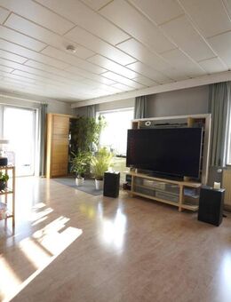 Exklusives Wohnen in Bauschheim: Moderne Maisonette-Wohnung - Rüsselsheim