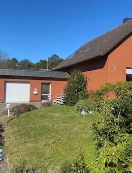 Top Preis , Top Angebot hochwertiges EFH auf ruhigem Grundstück mit Nebengebäude in ruhiger Wohnstraße - Rohrsen
