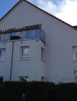 Helle 2- Raum Dachgeschosswohnung in ruhiger Lage! - Radeberg