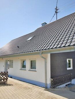 Zuhause ankommen - perfekt modernisiertes Zweifamilienhaus mit Charme - Gernsbach