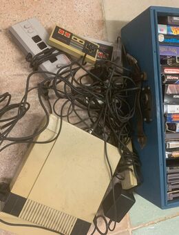 Nintendo NES mit 5 Controllern , Zubehör sowie 29 Spielen abzugeben VB - Amberg
