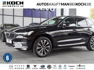 Volvo XC60, B4D Plus Bright ° STNDHZG 4xSHZ, Jahr 2022 - Berlin