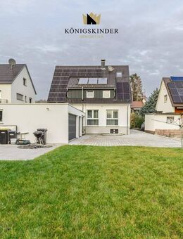 Exklusives Traumhaus in Bempflingen zu kaufen - XL-Garten, drei Garagen, PV-Anlage uvm. - Bempflingen