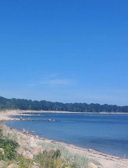 100 Meter von der Förde! Bungalow mit Doppelgarage in 24229 Strande. - Strande