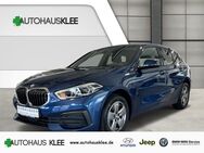 BMW 118, i Advantage digitales El Mehrzonenklima, Jahr 2022 - Wölfersheim
