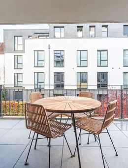 Stilvolle Stadtwohnung mit großem Balkon! - Hamburg