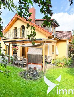 **Ihr Zuhause + Ertrag // Naturnah vielseitig wohnen & clever vermieten** - Bergisch Gladbach