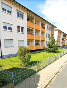 2-Zimmer-Wohnung mit Balkon und Keller - zur Kapitalanlage - direkt im Zentrum in 92318 Neumarkt - Neumarkt (Oberpfalz)