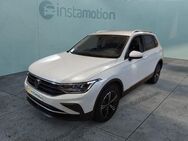 VW Tiguan, 2.0 TSI MOVE | | |, Jahr 2023 - München