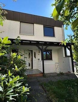 Reihenendhaus mit Garage in stadtnaher Lage - Schopfheim