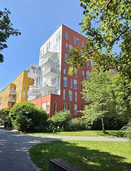 * Die perfekte Wohnung ! Lage direkt am Park * Lift* Tiefgarage * - München