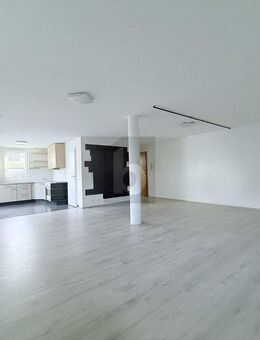 CHARMANT UND LICHTDURCHFLUTET WOHNEN - Ubstadt-Weiher